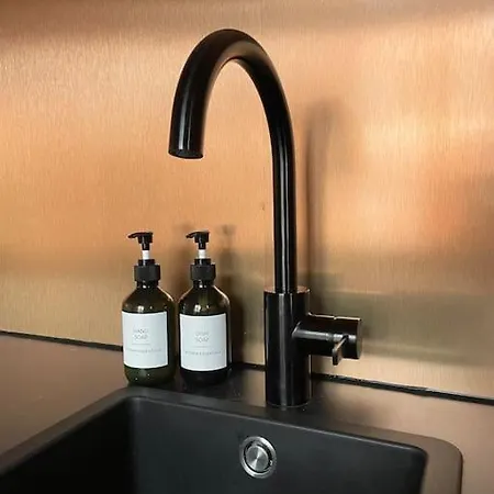 Schicke & Zentrale Altbauwohnung Apartmán