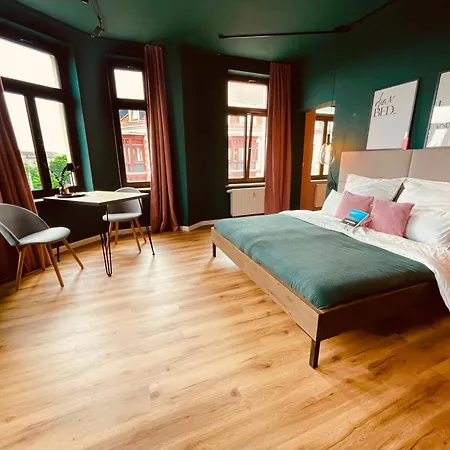 Schicke & Zentrale Altbauwohnung