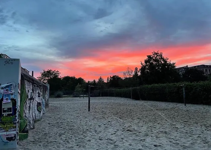 Schicke & Zentrale Altbauwohnung Appartamento